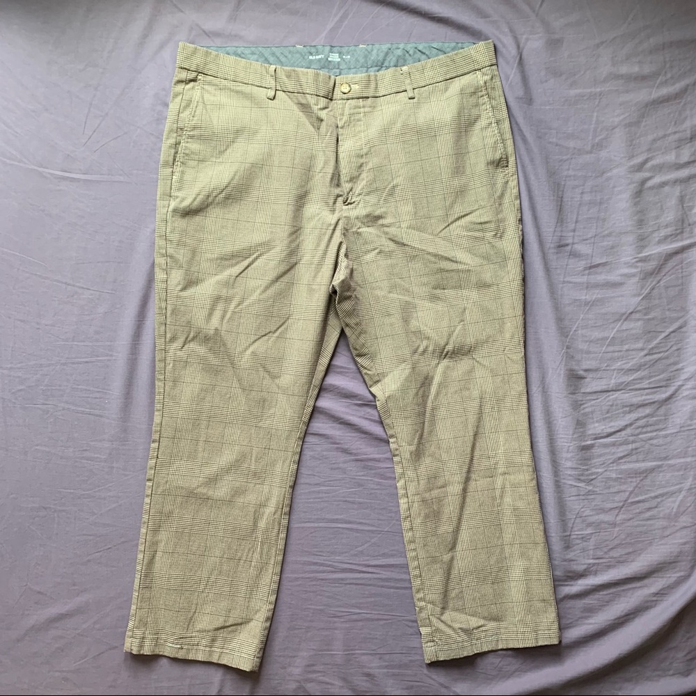 Old Navy Plaid Straight Leg Pants Built In Flex